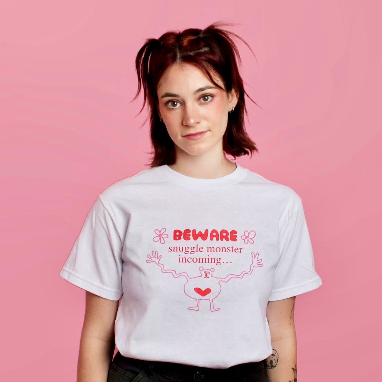 SNUGGLE MONSTER TEE